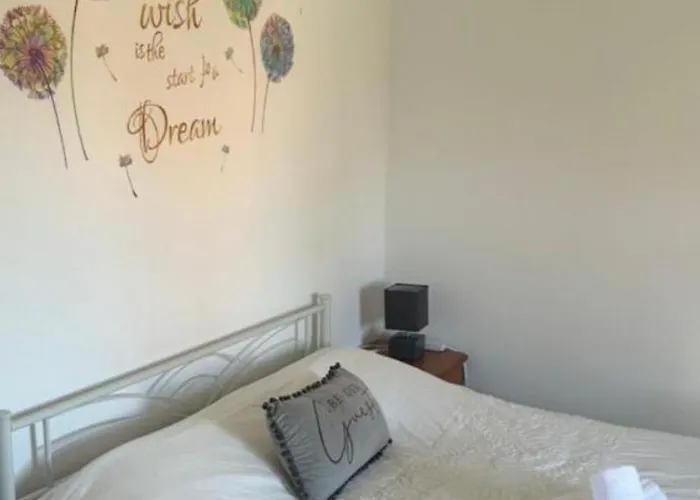 Conner House Hébergement de vacances *